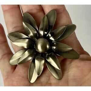 Vintage Mod Flower Power Brooch Silver Tone Modernist Daisy Statement Pin 2.5”